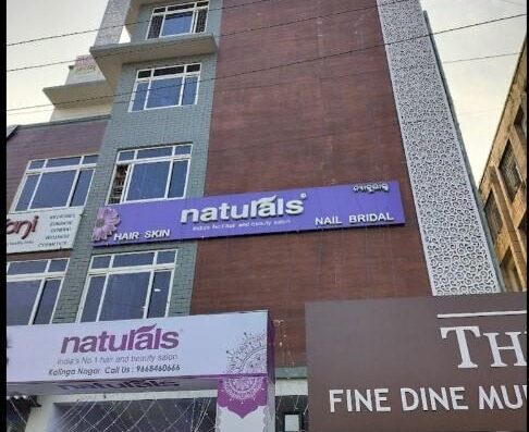 The Chef – Multi‑Cuisine Restaurant & Banquet