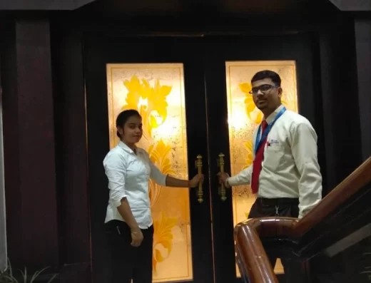 Golden Bird – Hotel Pushpak