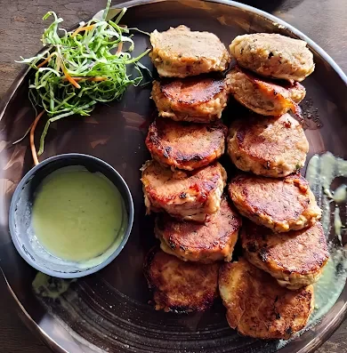 #BBi Booze Buzz Inhouse | Cocktail Bar and Restaurant