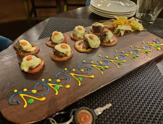 Moody Blues Bar & Restaurant – Multi‑Cuisine Restobar & Lounge