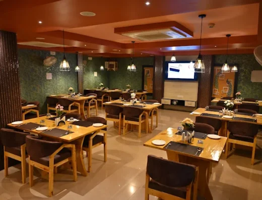 Treat-Multi‑Cuisine Family Restaurant