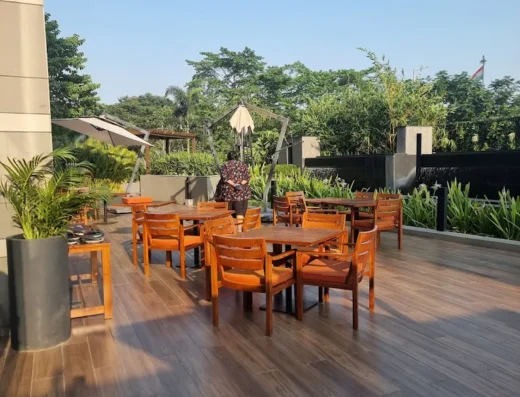 Lyfe Kitchen – All‑Day Multi Cuisine Restaurant
