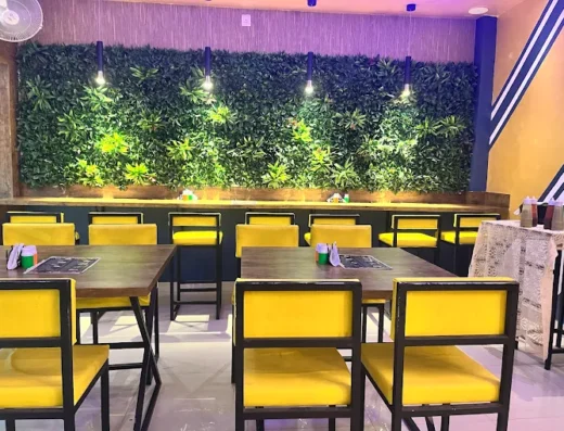Food Way Puri – North Indian & Chinese Family Restaurant