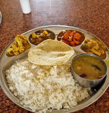GARAMA GARAM FAMILY DHABA