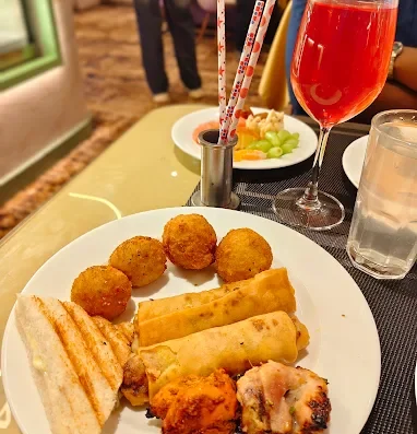 M.A.K Restro‑Cafe – Modern Lebanese