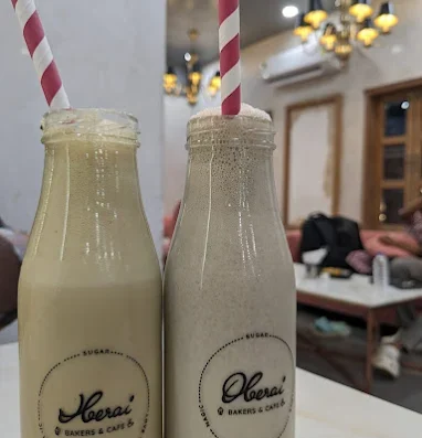 Oberai Bakers & Cafe – Bakery & Multi-Cuisine Café,