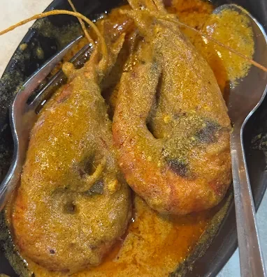 Sholo Ana Bangali – Authentic Bengali and Multicuisine Restaurant near Swargadwar, Puri