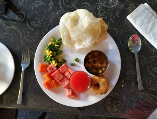 Victoria Club Hotel
