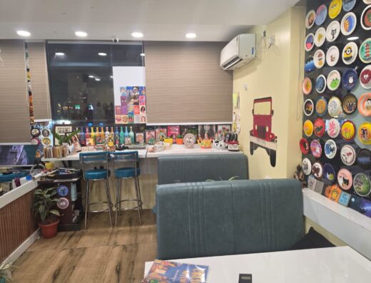 The Circulo cafe and bakery , lewis road branch