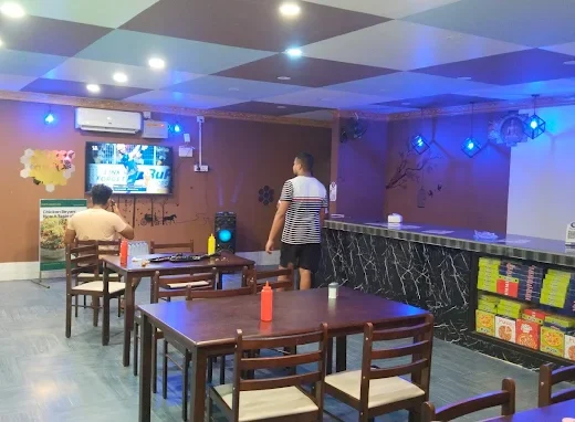 Chef’s House Cafe