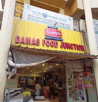 Damas Food Junction – Pure Veg Multi-Cuisine Restaurant & Sweet Shop