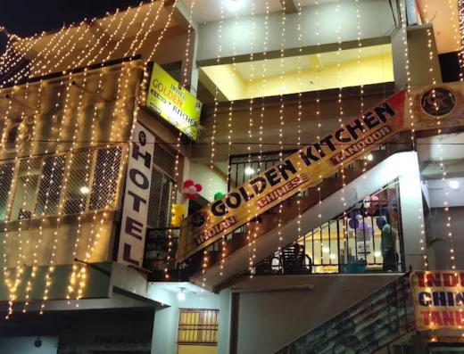 HOTEL GOLDEN KITCHEN