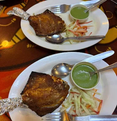 Mitra Cafe Puri
