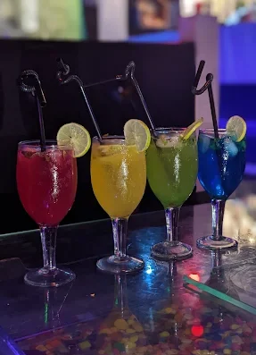 Neon cafe & Restaurant – Neon-Themed Cafe & Hookah Lounge