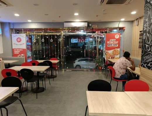 Pizza Hut