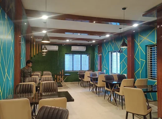 Swadeshi The Family Restaurant – Budget-Friendly Chinese & Multi-Cuisine Family Dining