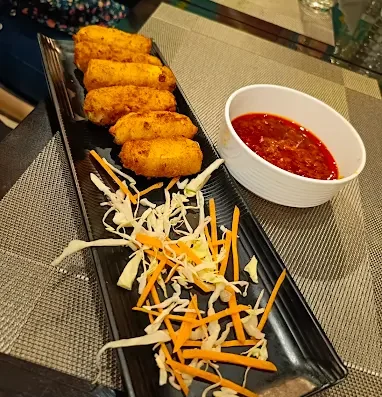 Swadeshi The Family Restaurant – Budget-Friendly Chinese & Multi-Cuisine Family Dining