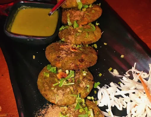 The Hub Cafe & Restaurant – Indo‑Western Fine‑Dining Restaurant