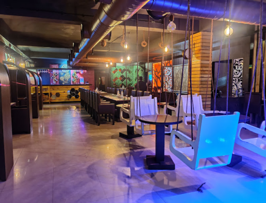 Aangan Horizon – Luxe Lounge & Rooftop
