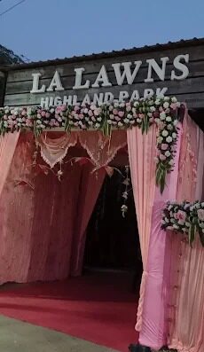 LA Lawns