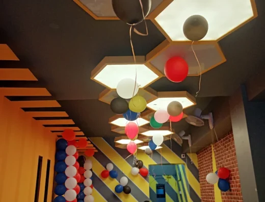 100 Platters – Restaurant in Saheed Nagar