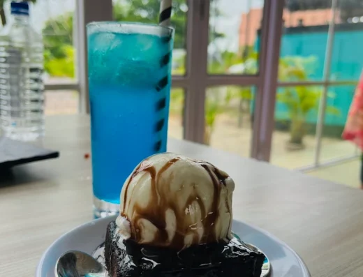 Hill View Cafe And Restro