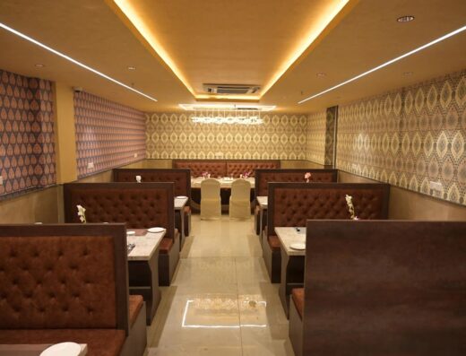Hotel Ananta Sayana