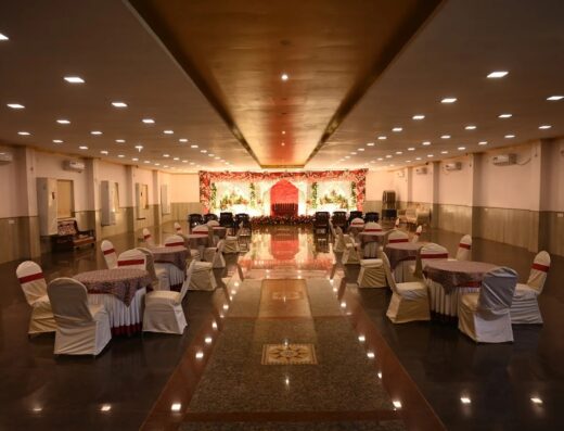 Hotel Ananta Sayana