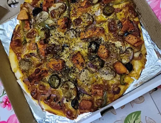 La Odra’s Cafe & Pizzeria
