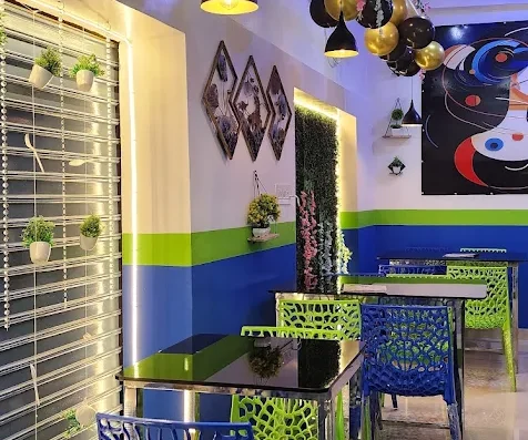 Leafy Lounge