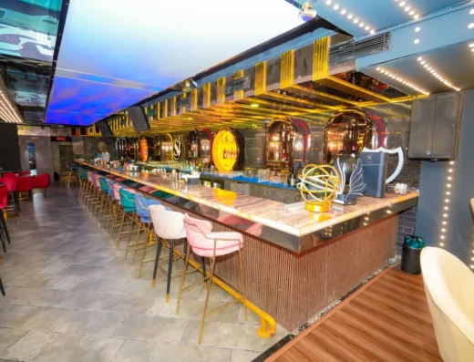 SCENT & SPIRIT – NIGHT CLUB & SKY LOUNGE