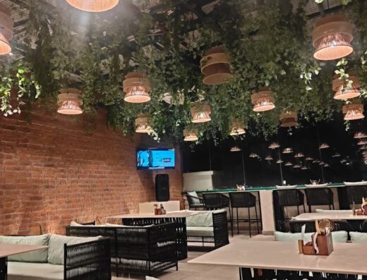Sip & Score – Rooftop Sports and Leisure Destination