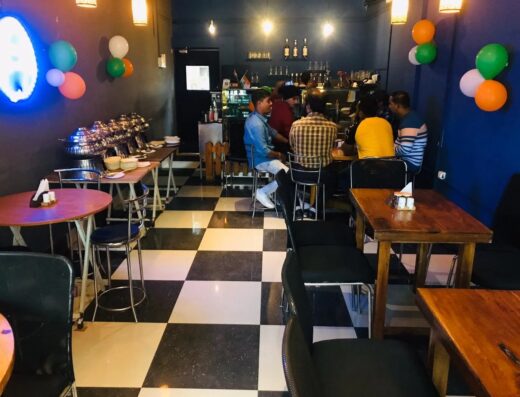 deshi Café ,patia
