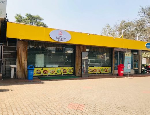 Twin City Cafe – All-Day Dining & Amul Ice Cream Parlour in Vani Vihar