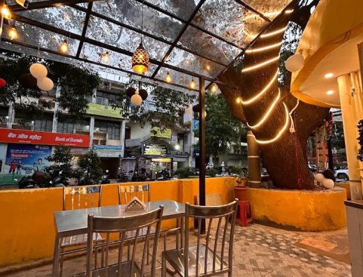 Chai Charcha – Cozy Tea & Chat Cafe on Janpath Rd, Unit 3 (UNIT-9)